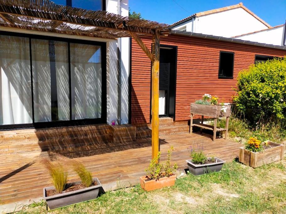 Notre Petite Maison La Rochelle  Ngoại thất bức ảnh